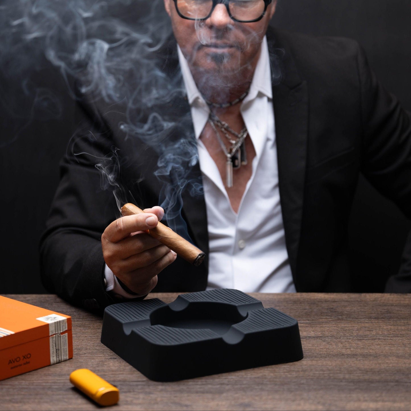 Silicone Cigar Ashtray – Unbreakable Outdoor Cigar Ashtray with 4 Cigar Rests